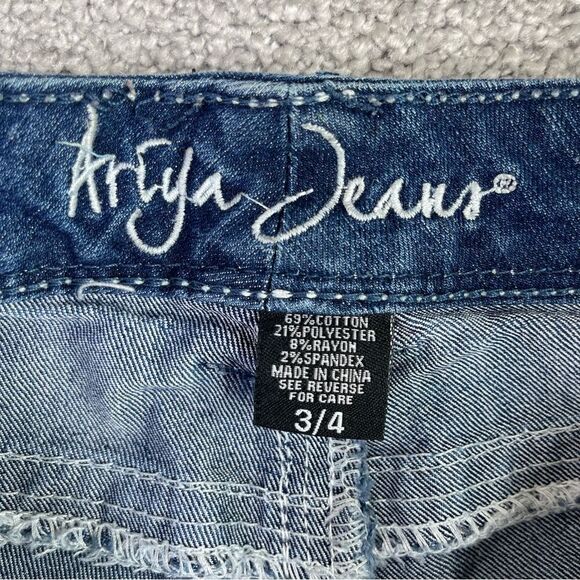 Ariya Jeans Women’s 3/4 Blue Skinny Low Rise Dark Denim Stretch Y2K - Picture 5 of 10